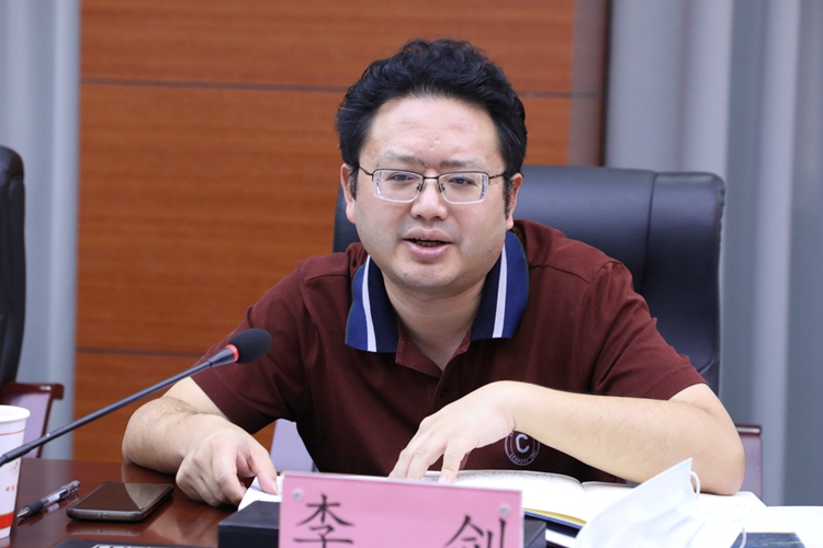 李建 李建
