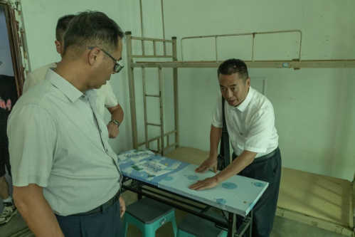 图片4 图片4