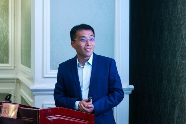 2022113015321876746 2022113015321876746