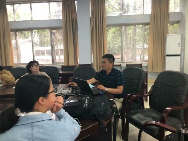 标题图片显示区