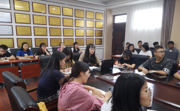 标题图片显示区