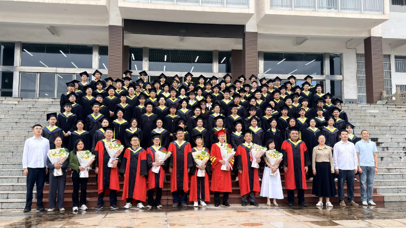 图片8 图片8