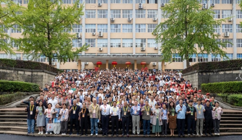图片1 图片1