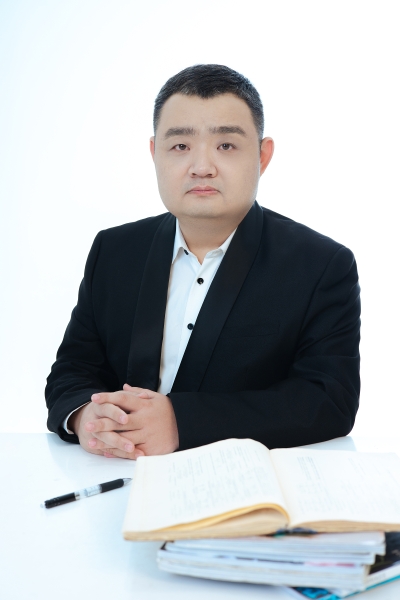 钱利军 钱利军