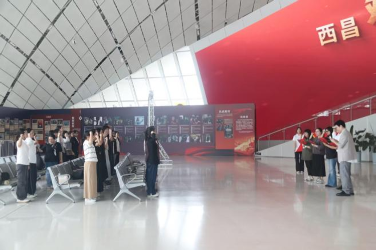 图片2 图片2