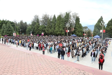 大场景 (4) 大场景 (4)