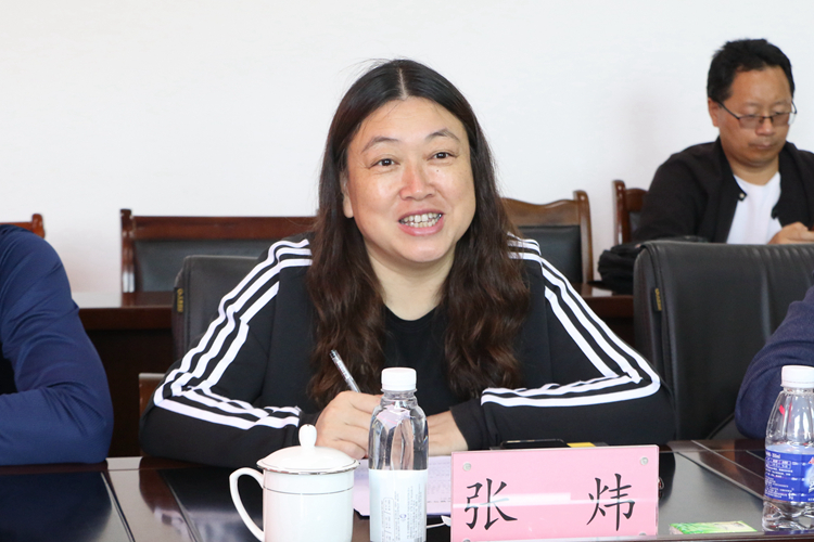 张炜 (1) 张炜 (1)