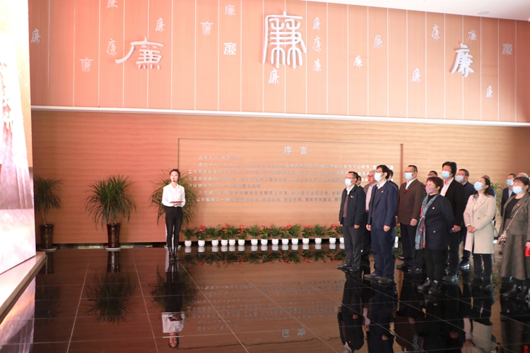 图片2 图片2