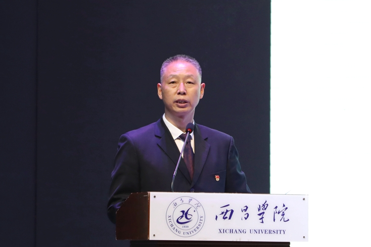 孙德刚 (2) 孙德刚 (2)