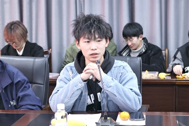 学生提建议 (1) 学生提建议 (1)