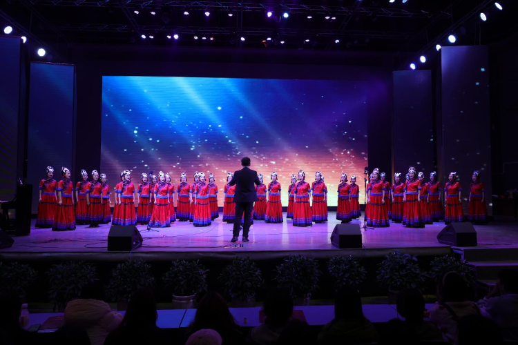 图片12 图片12
