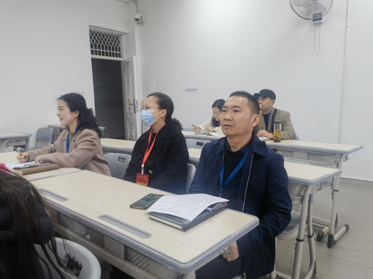 图片8 图片8