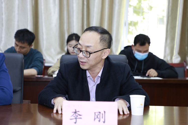 微信图片_20251113164549_1340_327 微信图片_20251113164549_1340_327