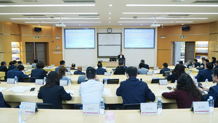 4272c5b5b83c514ad6516e3f9c9bb227_750