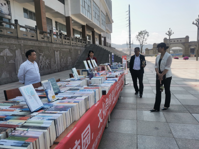 图片1 图片1