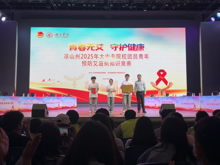 图片4 图片4