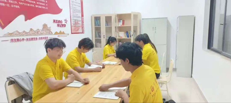 图片12 图片12