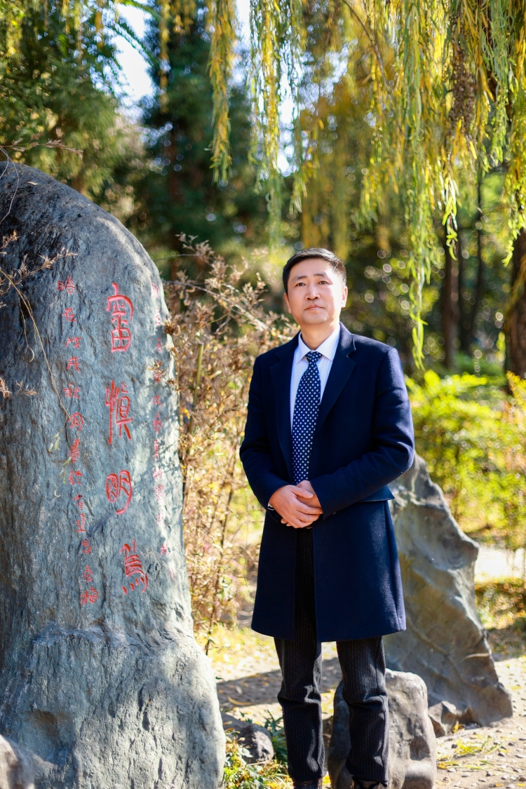谭书记