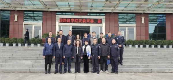 图片4 图片4