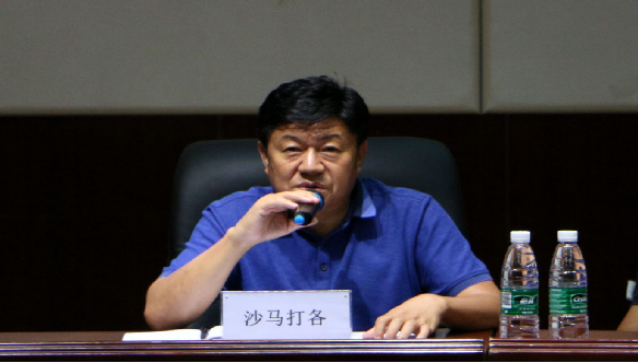 此次参加会议的有沙马打各书记,何刚院长,阿牛木支教授,吉差小明,研究