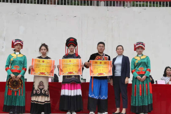 图片10 图片10
