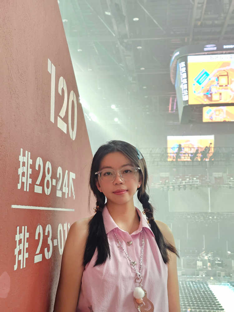15秦晨琳